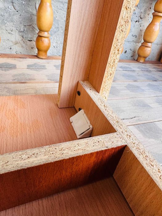 TABURETKA 10tasi birda