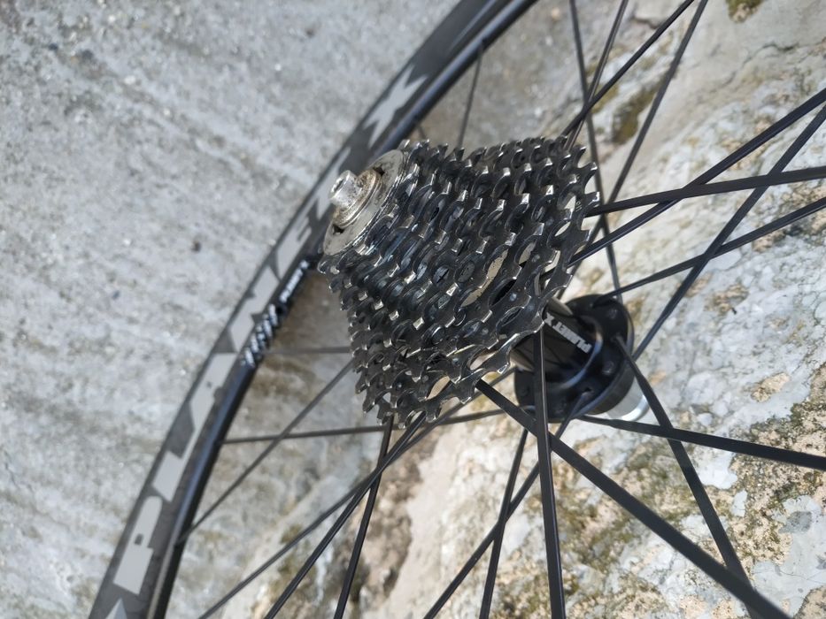 Шосейни капли Planet X carbon