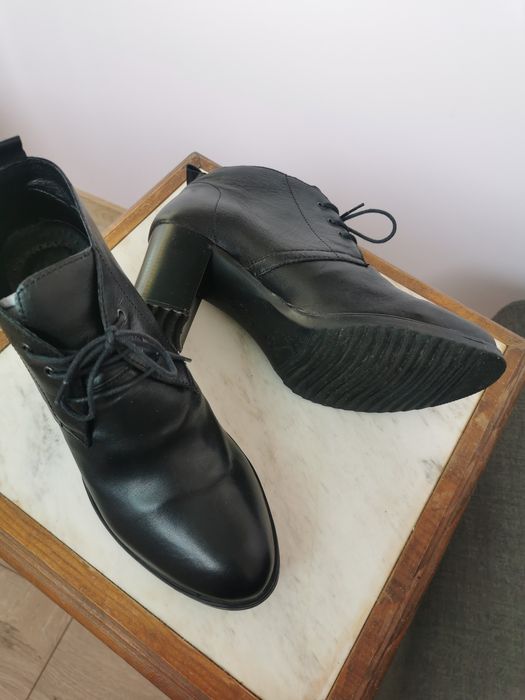 Боти-естествена кожа