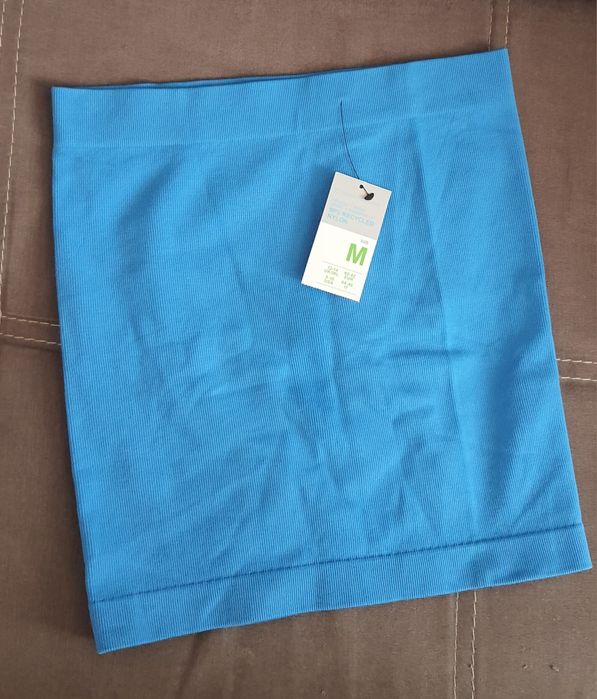 Еластични бешевни поли