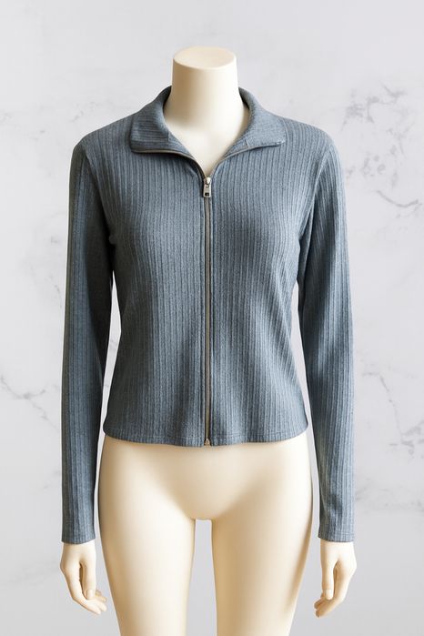 Lot haine mărimea L bluze și tricouri