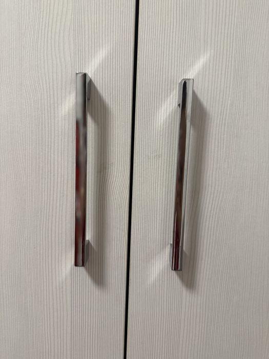 Шифоньер в хорошем состоянии