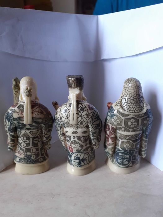 3 calugari tibetani an stare foarte buna