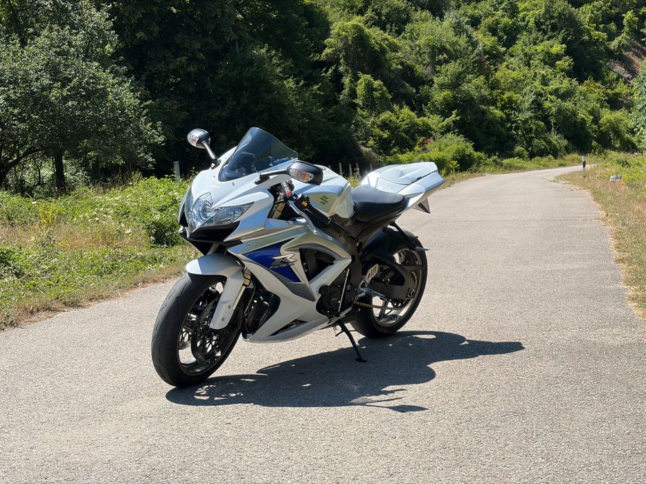 Suzuki gsxr 600 l0 за А2