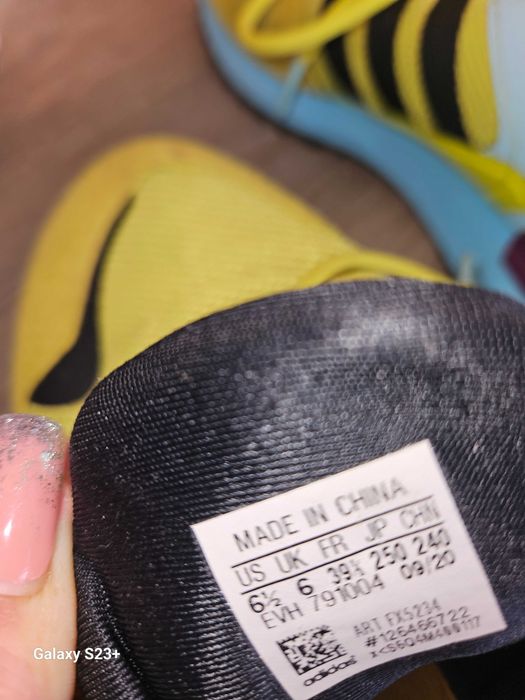 Оригинални маратонки Adidas ZX