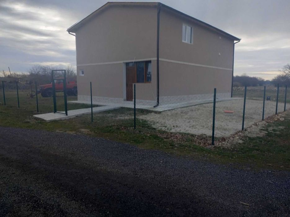 Продава се Къща в с. Доброглед, Област Варна - 160 кв.м за 1157 €/кв.м - Снимка #1