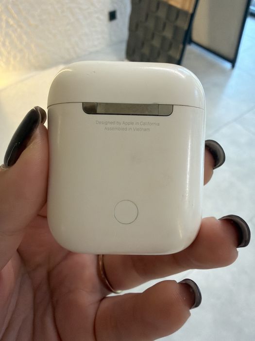 Срочна AirPods 2 оригинал (без коробок)