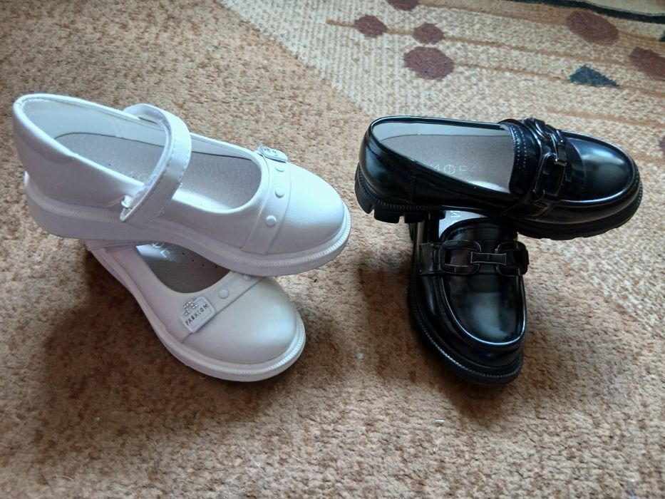 Продам детские вещи