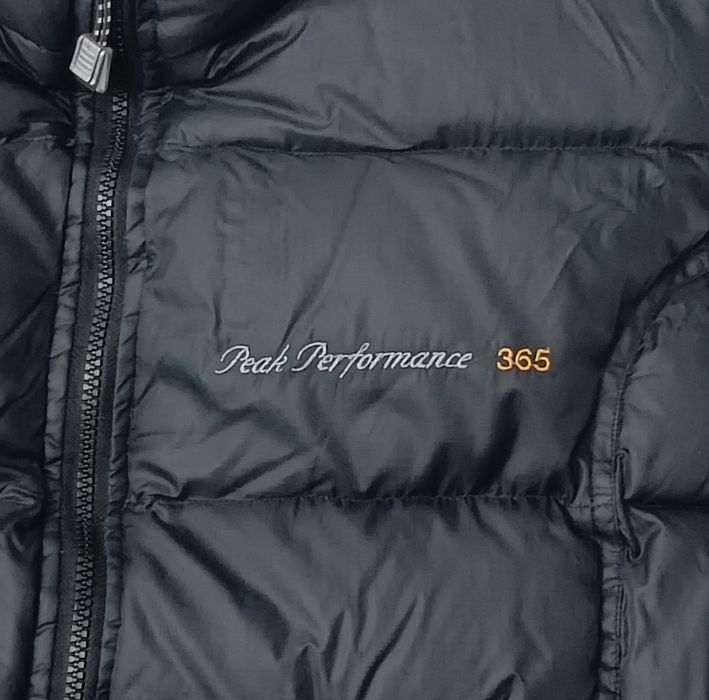 Peak Performance Down Puffer Vest оригинален пухен елек M пух грейка