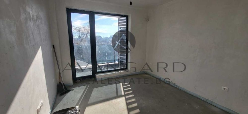 оф.22080 Двустаен отлична локация/ Маг. Била 1