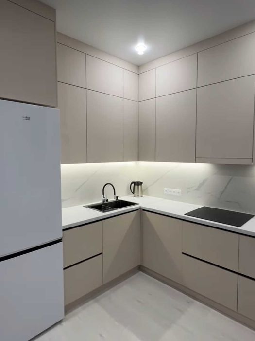 Мебель для кухонной