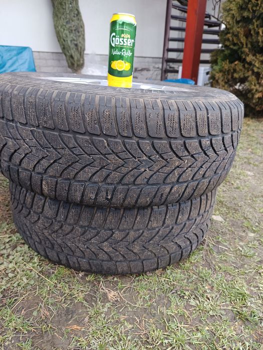 Cauciucuri cu jenti de vanzare!