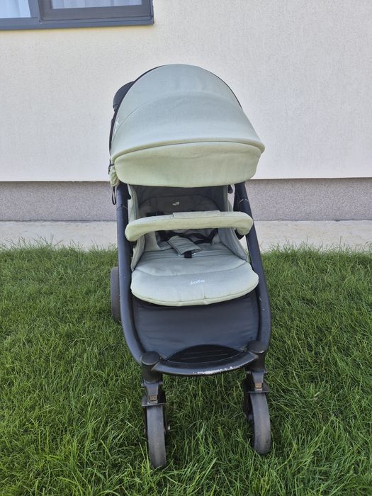 Carucior Joie Litetrax 4