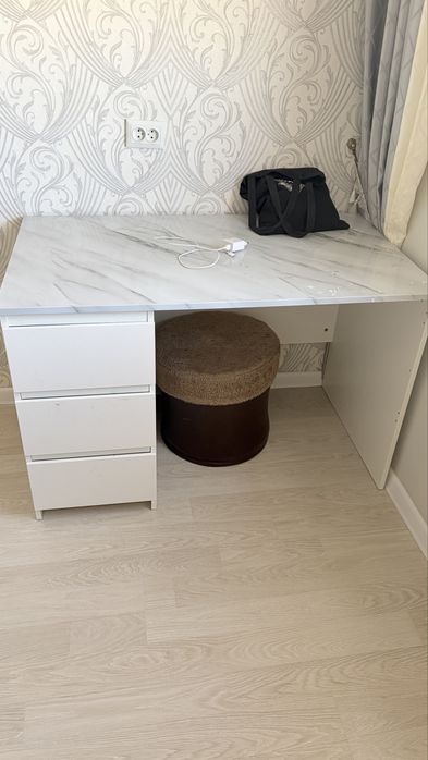 продам стол рабочии 20тыс