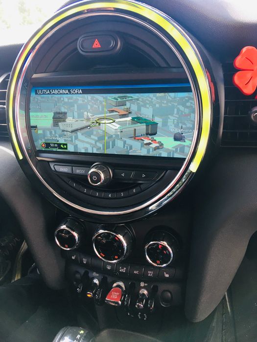 BMW Навигационен Ъпдейт Карти Usb 2025/2026 FSC Code CarPlay Дистанционно генериране FSC код по Вин BMW VIN Ъпдейт навигации ДИСК