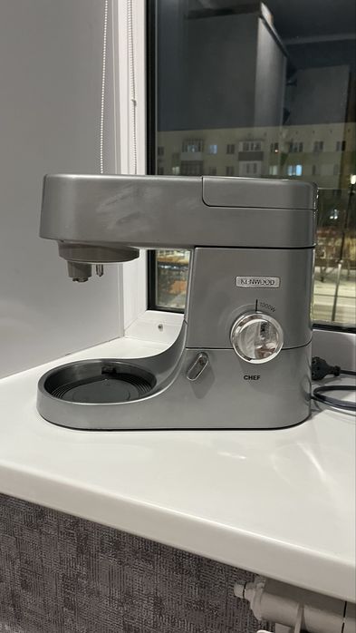 Кухонный комбайн KENWOOD