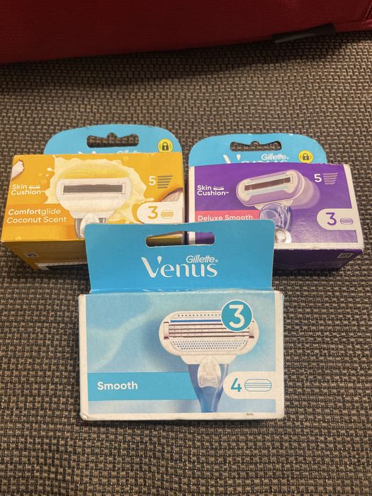 Ножчета за Gillette Venus