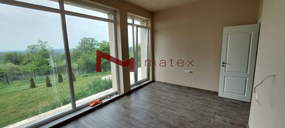 Продава се Къща в с. Приселци, Област Варна - 160 кв.м за 1438 €/кв.м - Снимка #7