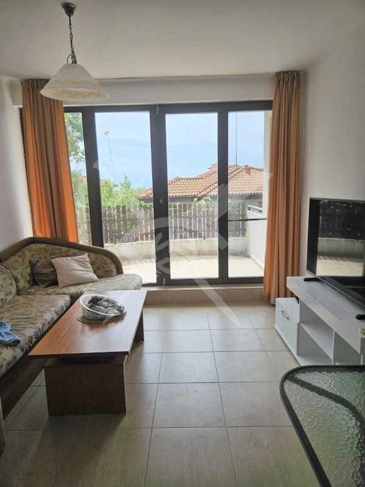 Продава се Двустаен апартамент в с. Кошарица, Област Бургас - 67 кв.м за 1015 €/кв.м - Снимка #2