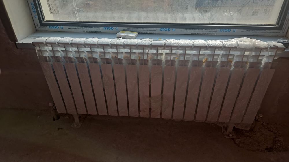 Продам срочно биметаллические радиаторы