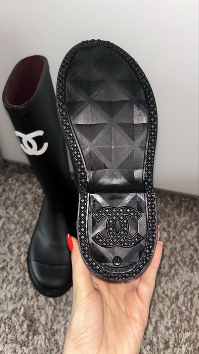 Cizme Chanel Rubber Boots premium pe stoc marimea 36