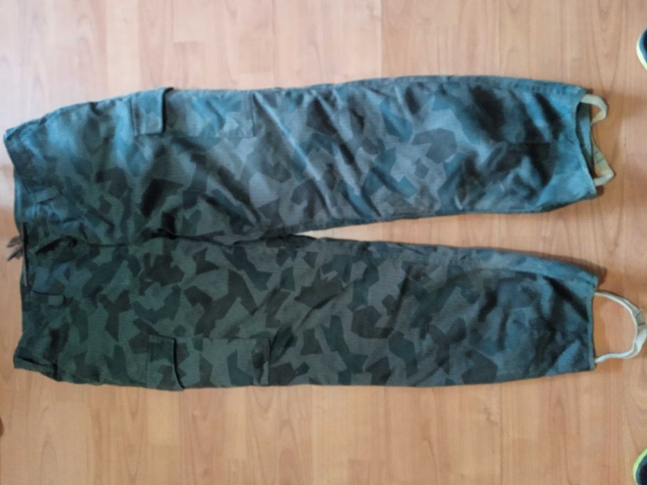 камуфлажен панталон