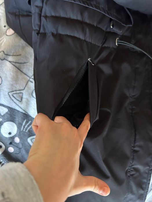 Продам курточку зима на девочку