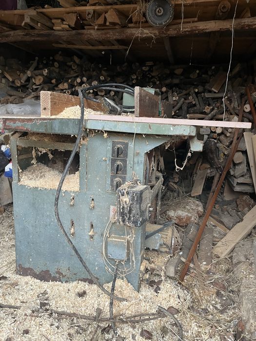 Петоперационна дървообработваща машина