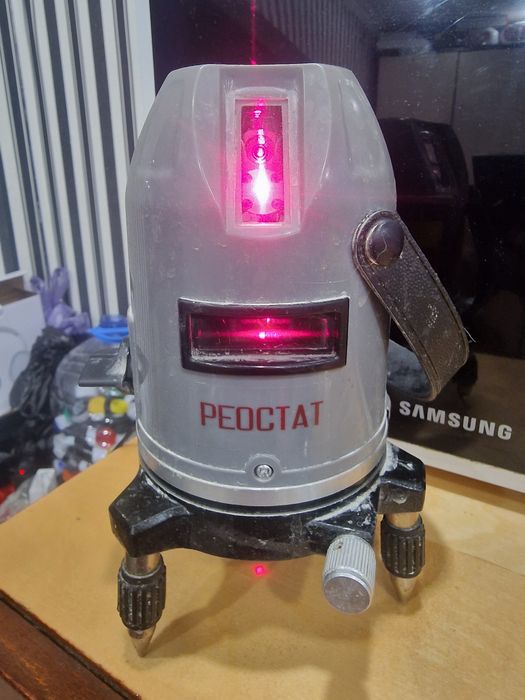 Срочно продам лазерный уровень нивелир