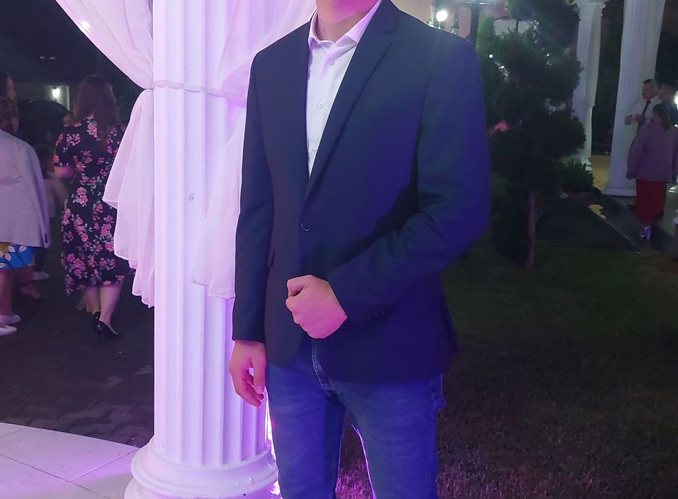 Vand sacou albastru de barbati purtat o singura data