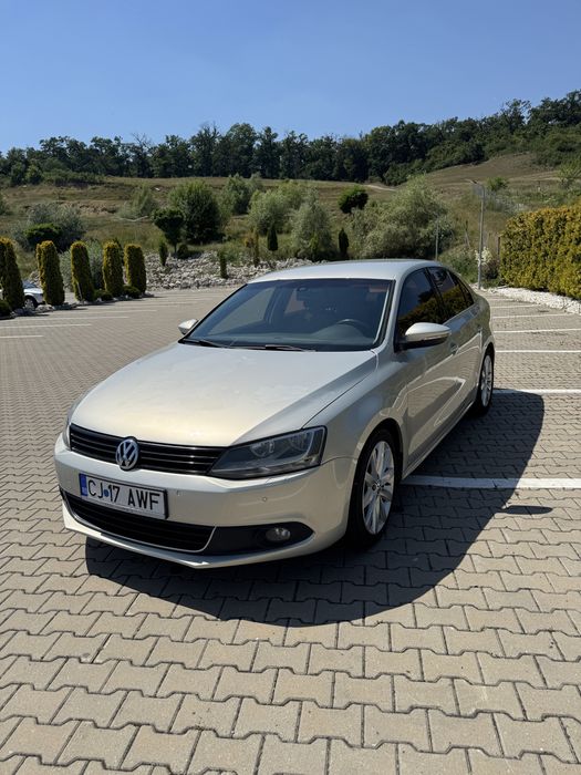 Vand Jetta VI Sedan