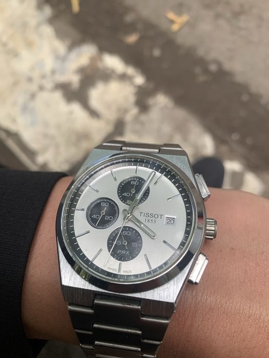 Часы бренда TISSOT