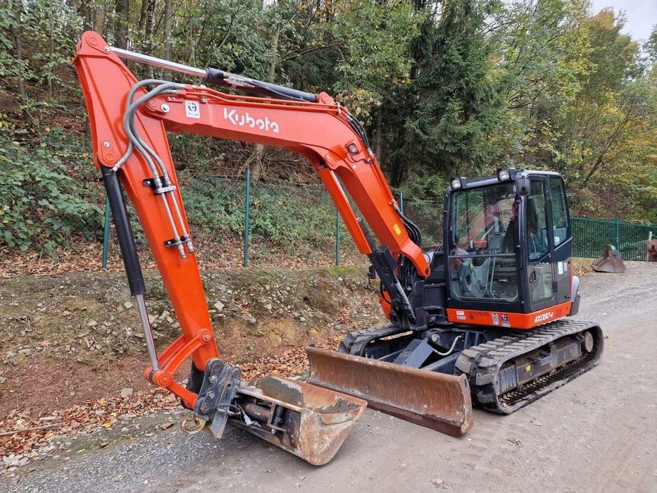 Excavatoare/Buldoexcavatoare de inchiriat