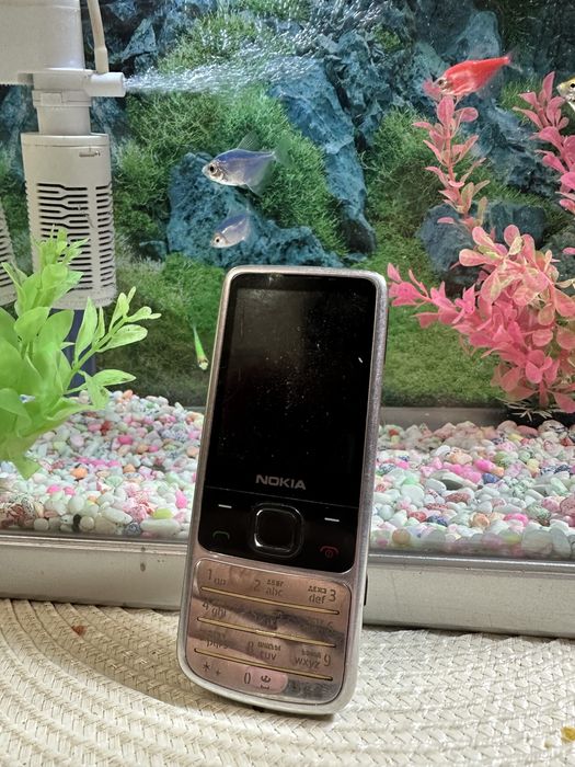 Продам Nokia 6700 Classic Silver