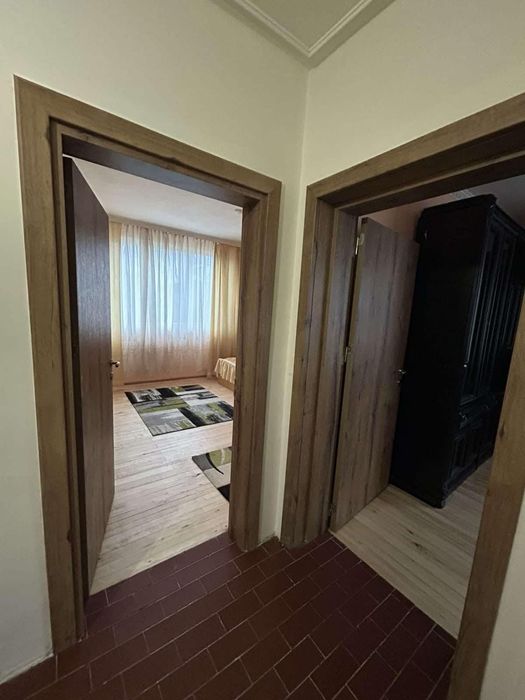 Дава се под наем Етаж от къща в София, Враждебна - 120 кв.м за 475 € - Снимка #12