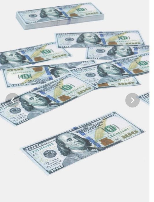Пачка сувенирных денег, доллары
Dollar