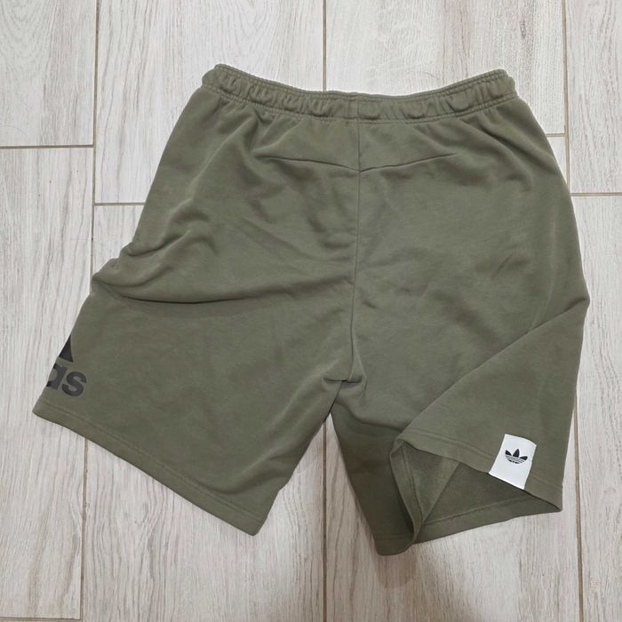 Къси гащи Adidas L
