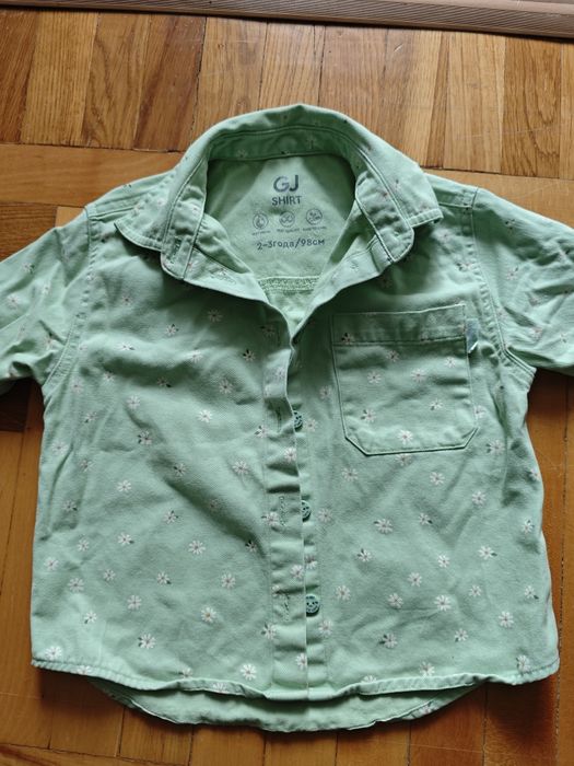 Джинсовая рубашка на 2-3 года