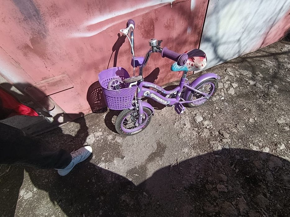 Продам велосипед для девочки