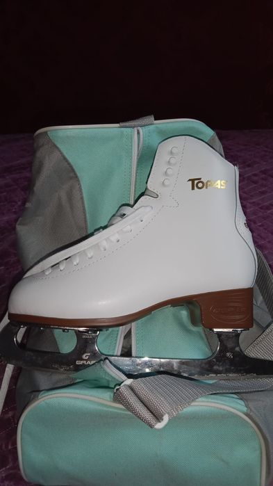 Продам коньки фигурные 37размер