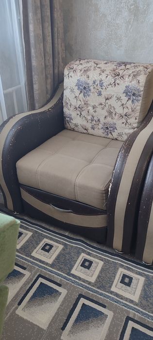 Продам кресло-кровать.