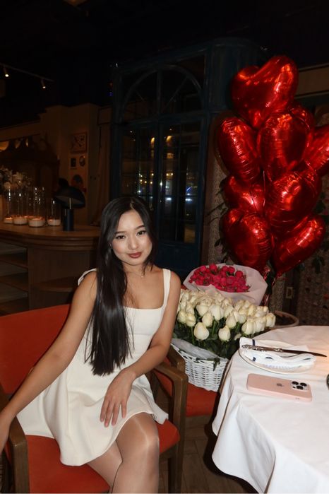 Продам белое платье