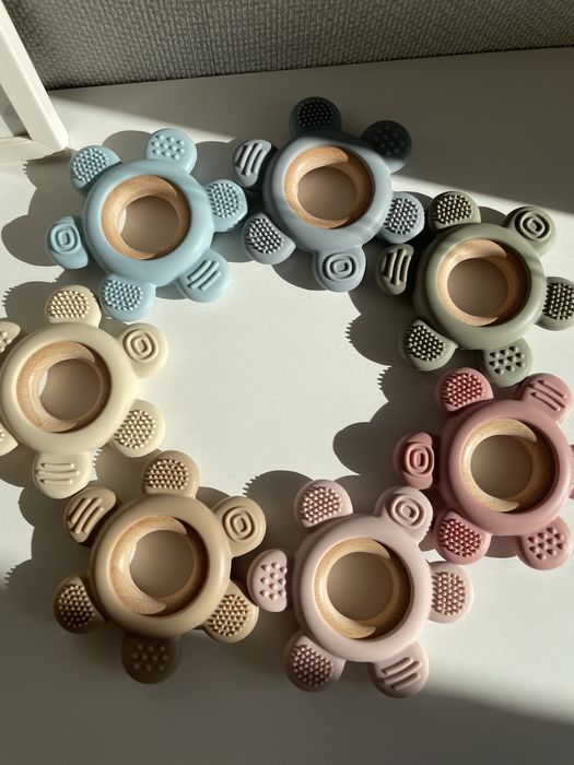 Клипс, кутийка за биберон или гризалка