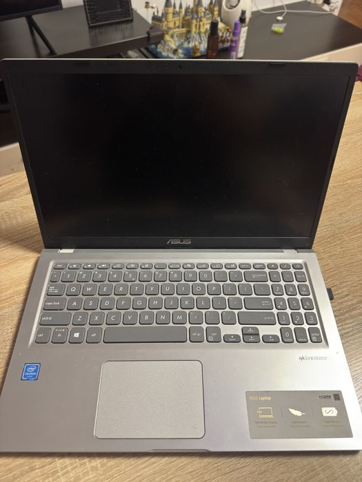 Vand laptop Asus vivobook x512ma