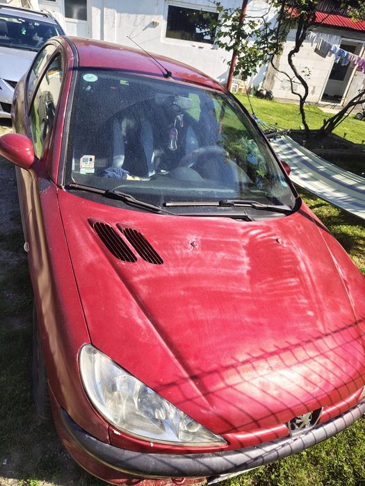 Se vinde Peugeot