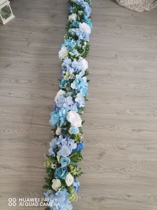 Pentru decorat anunț și botezuri