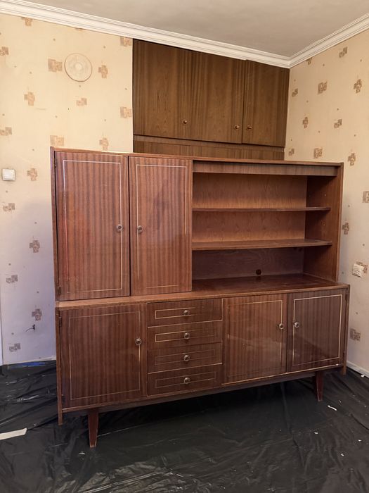 ПОДАРЯВАМ Дървена секция