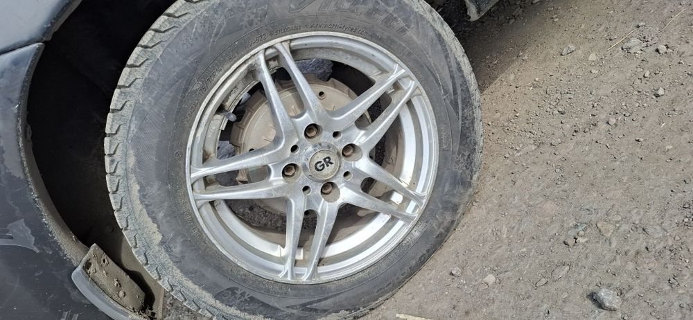 Комплект летних шин с дисками на 14