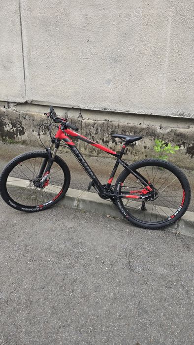 Bicicleta Rockrider 560