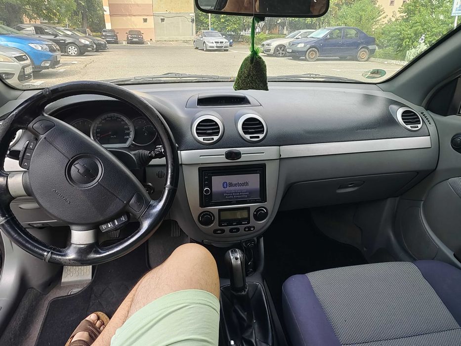 Masina se afla intro stare buna ,acte la zi